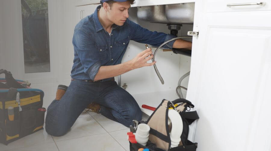 Professional bathroom faucet installation in Riverton, IA